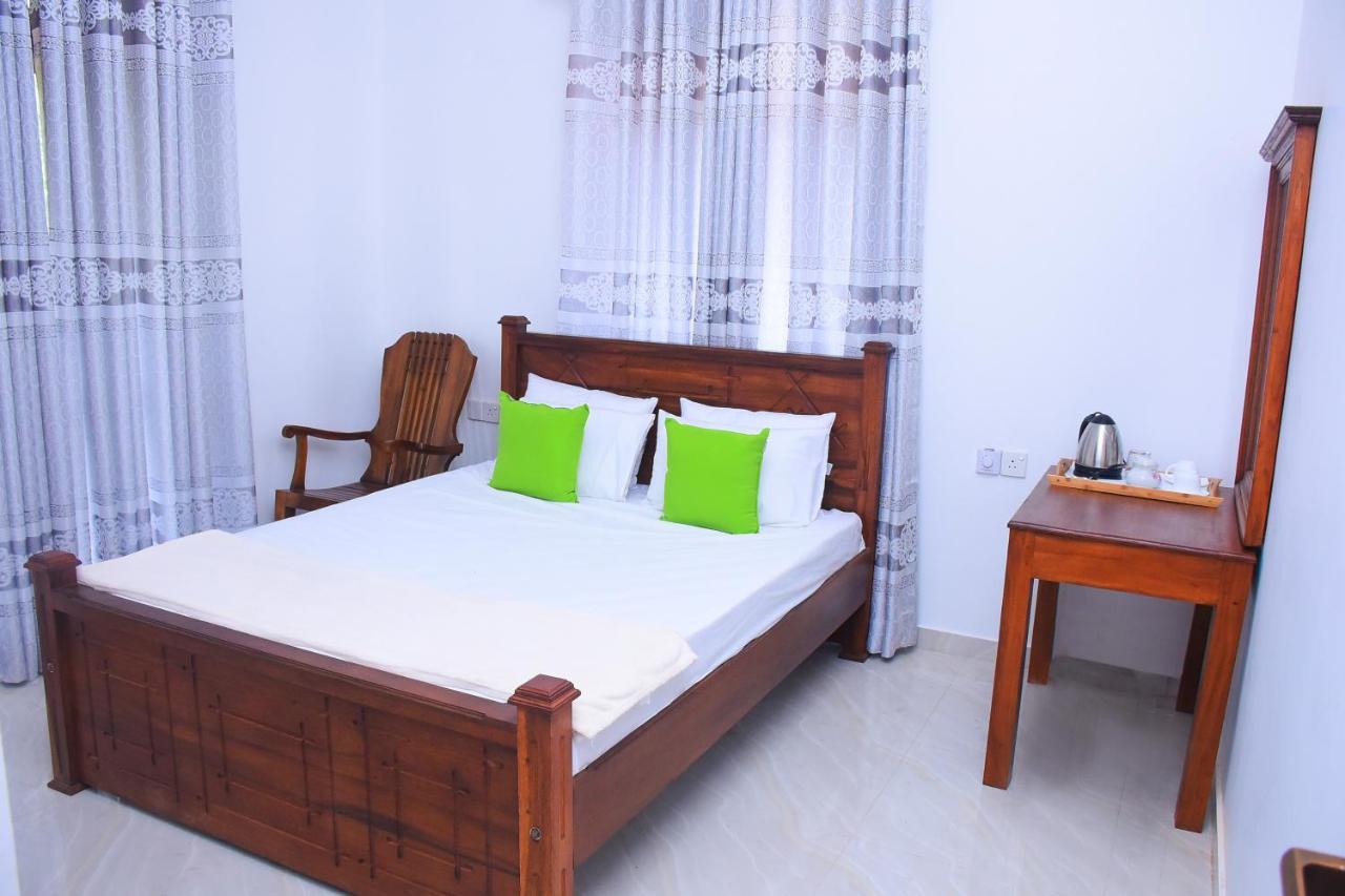 קנדי Rock Edge Residence מראה חיצוני תמונה
